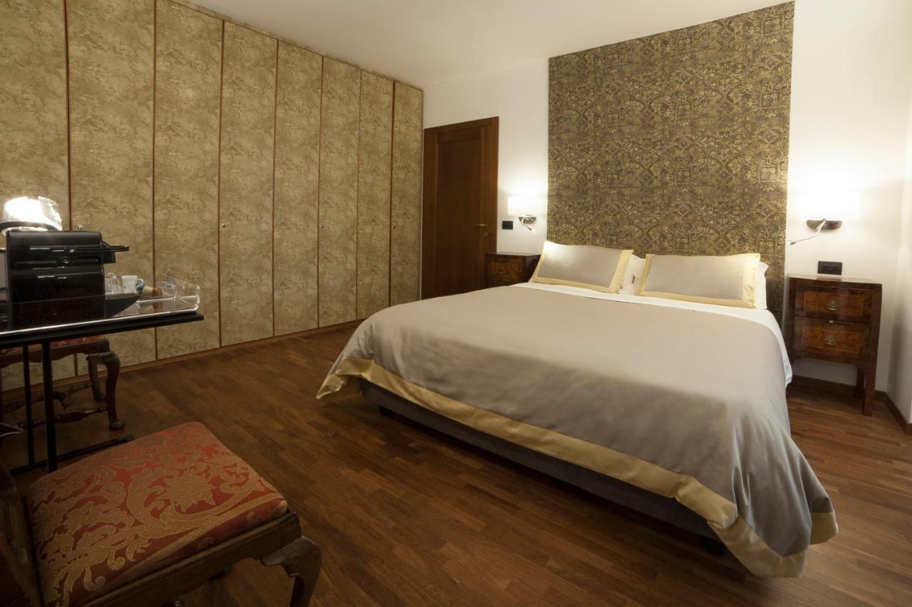 Parco Dell'Adige Rooms 维罗纳 外观 照片