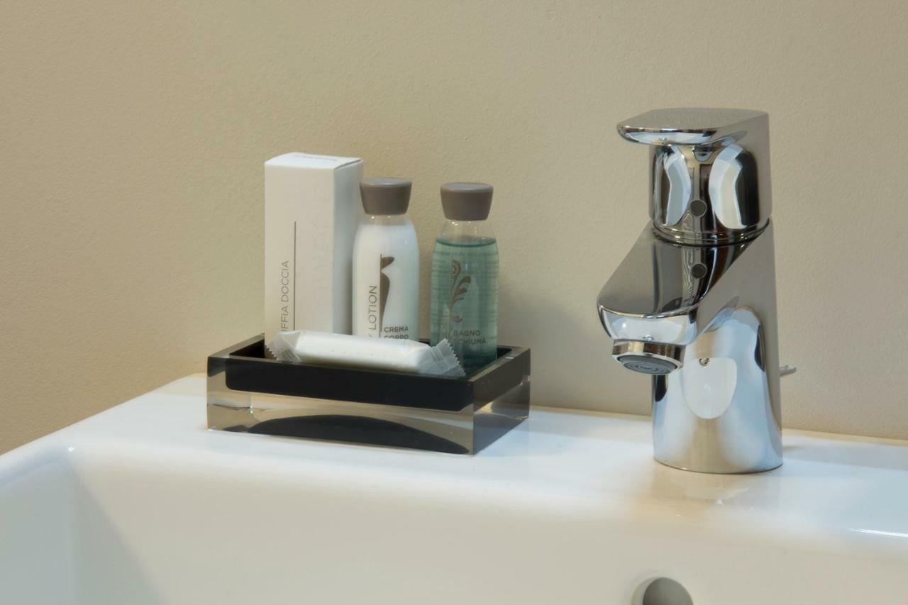 Parco Dell'Adige Rooms 维罗纳 外观 照片
