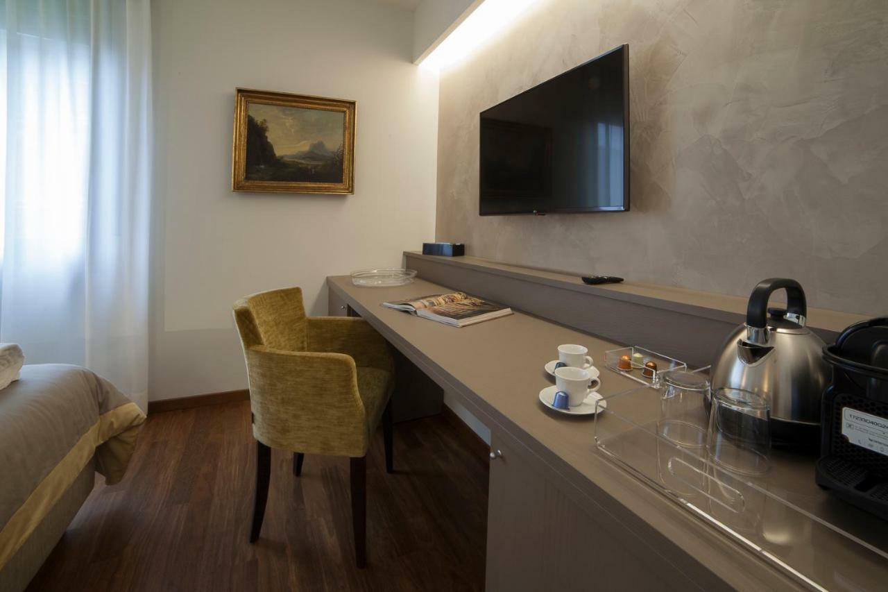 Parco Dell'Adige Rooms 维罗纳 外观 照片